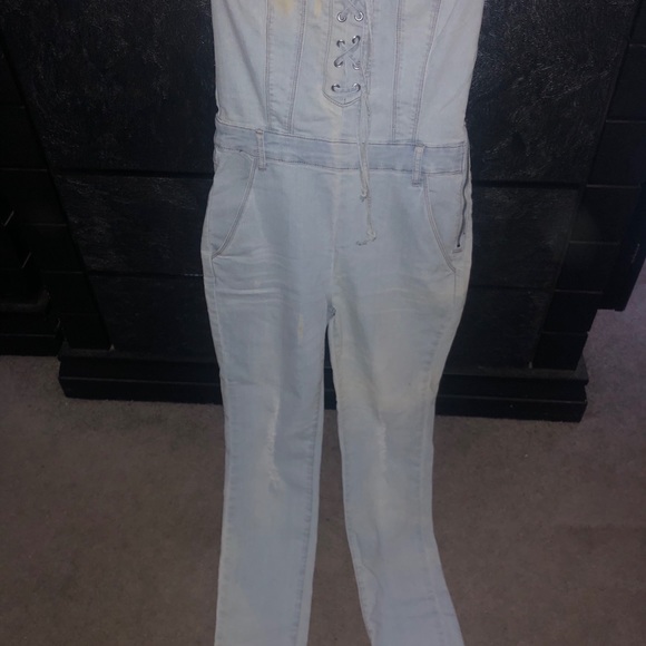 One piece denim jumpsuit lace up front. - Picture 2 of 5